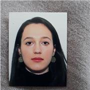 Ich bin eine sehr achtsame und Selbstorganisierte Mensch. Gerne möchte ich alle Schüler/innen, die beim lernen Schwierigkeiten haben unterstützen